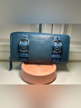 Coach Soho Zoe double buckle teal blue leather accordion zip-around wallet